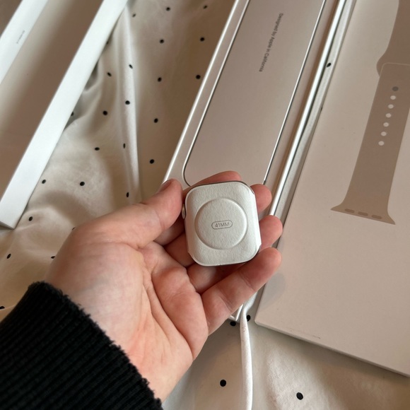 Apple Watch Series 7 Silver - Picture 5 of 8